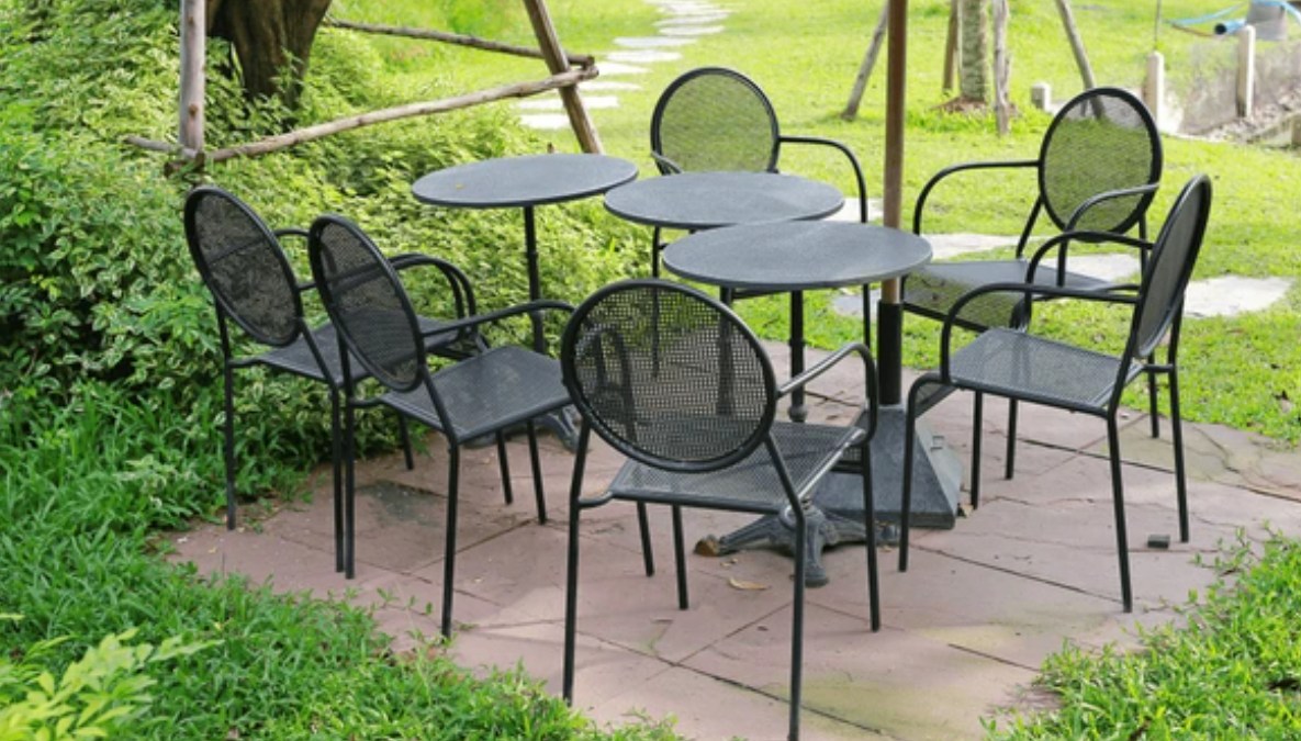 metalowe meble ogrodowe